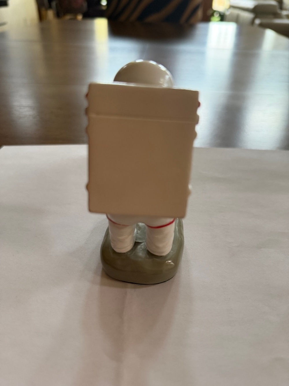 Astronaut Watch Holder Stand - Picture 5 of 7